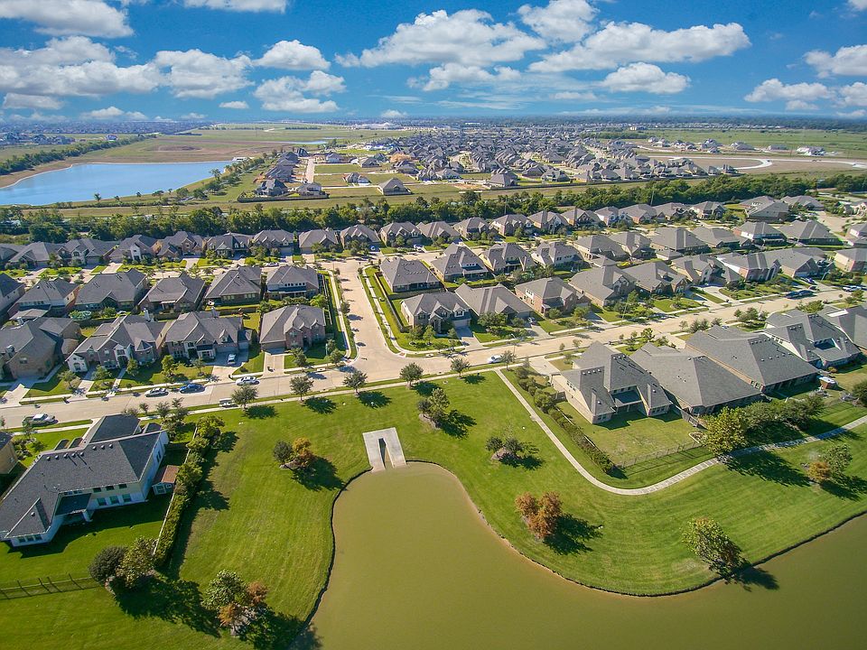 2nd image of 21003 Tranquil Shores Dr