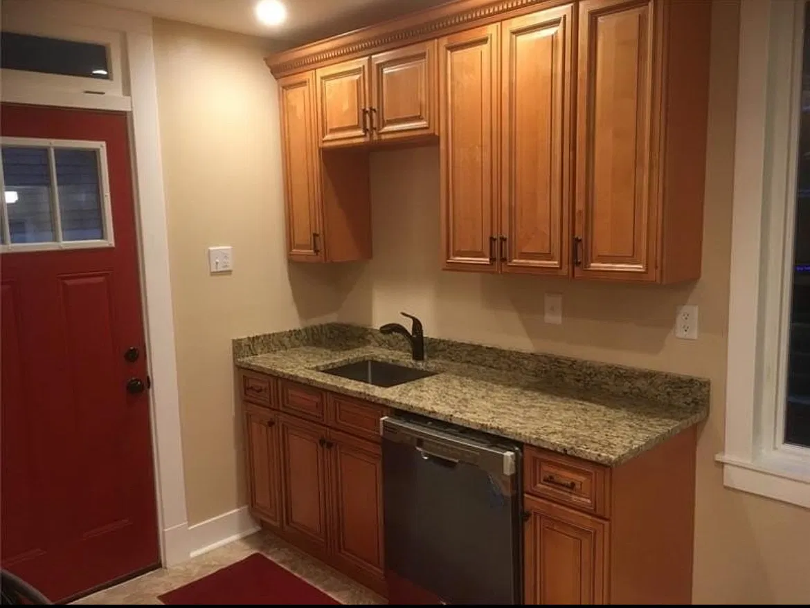 3 bed, 1380 sqft, $1,950 — Photo 4