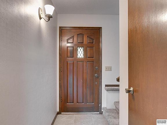 4th image of 15205 Arbor St #1