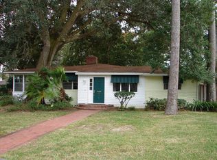 4566 Country Club Rd, Jacksonville, FL 32210