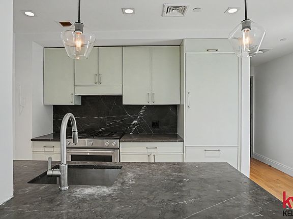 4th image of 554 4th Ave #E6