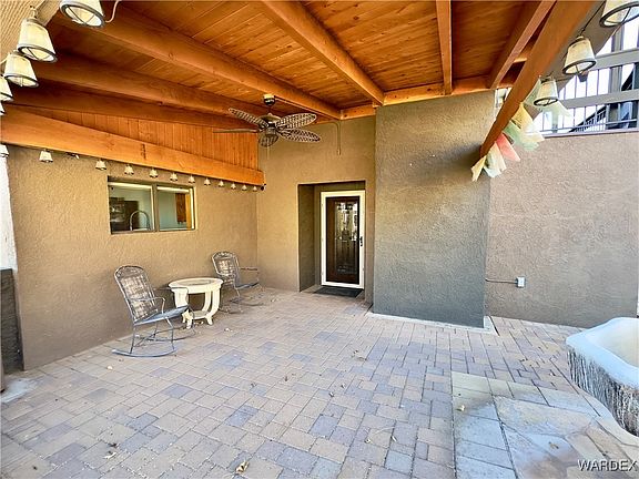 4th image of 730 E Oak Street