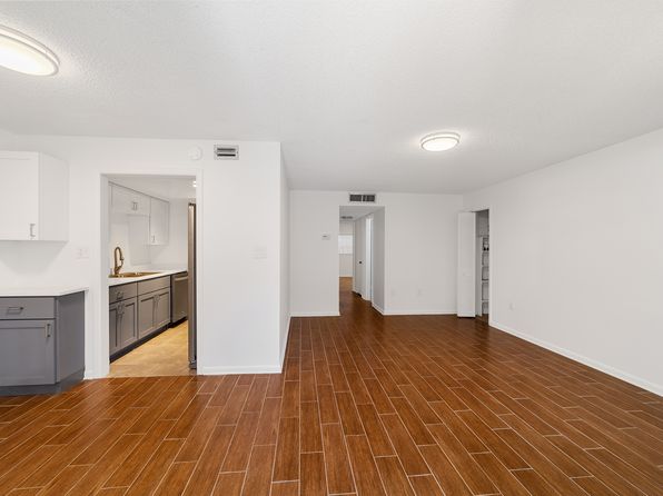 1112 W Main St APT E4