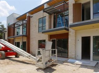 207 W Johanna St #106, Austin, TX 78704