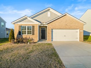 210 Addison Ave, Chapel Hill, TN 37034