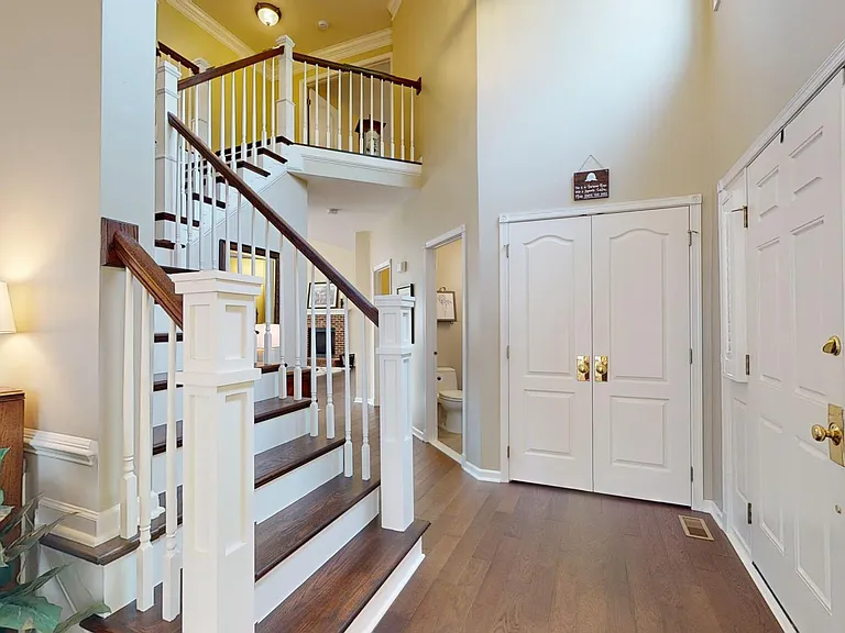 43911 Camellia St — Photo 4