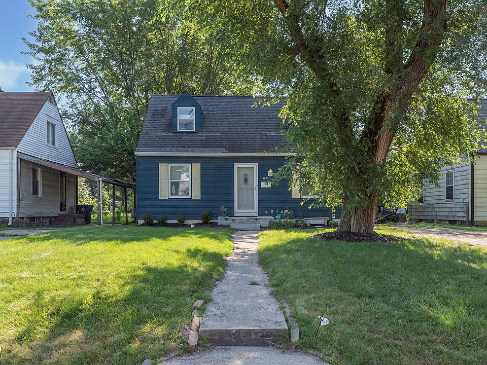 1st image of 4217 Cornelius Ave