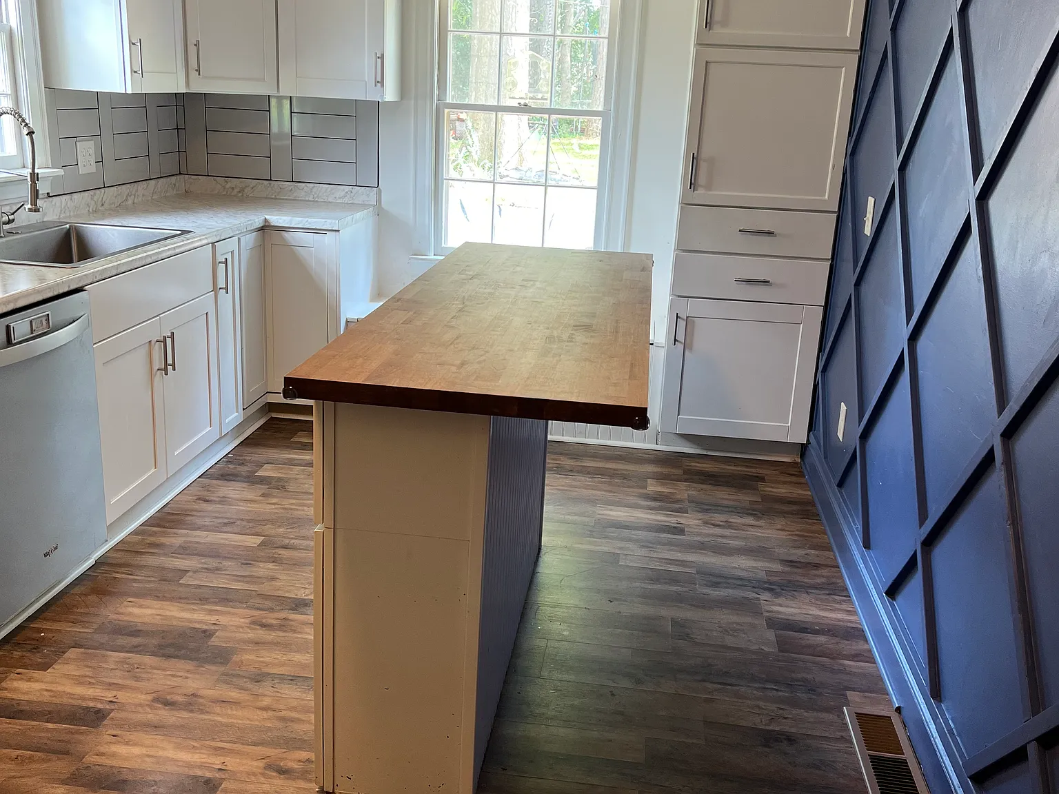 3 bed, 1.5 bath, 1265 sqft, $1,400 — Photo 4