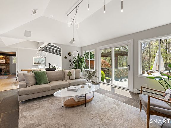 5th image of 30 Catbrier Road