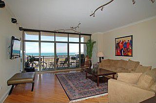 1st image of 1335 S Prairie Ave Unit 1404