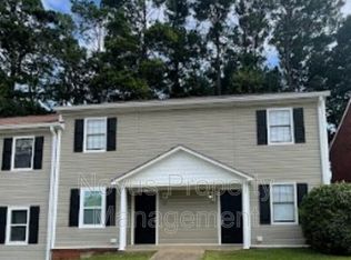 627 South St, Carrollton, GA 30117