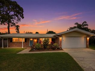 2036 W Ridge Dr, Clearwater, FL 33763