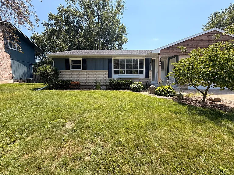 2538 Berwyck Rd SE — Photo 4