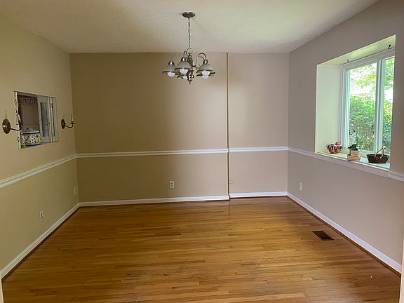 Dining Room_08022021