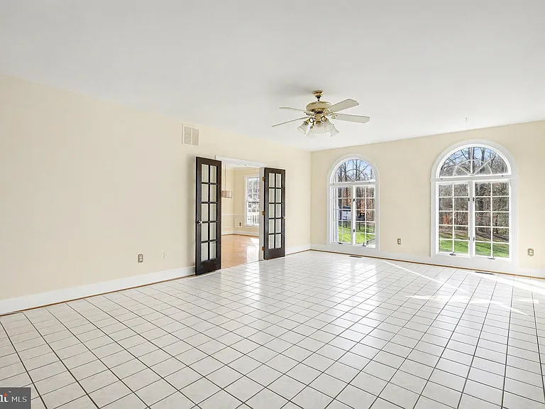 1215 Heritage Hills Dr — Photo 14