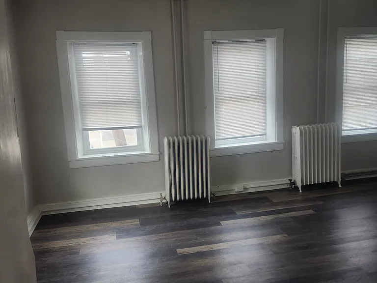 53 N Water St #2 — Photo 1