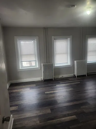 53 N Water St #2 Photo 1