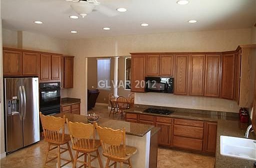 5th image of 6212 Red Pine Ct