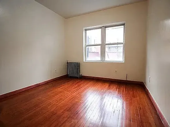 548 Saint Mark's Avenue image 1 of 7