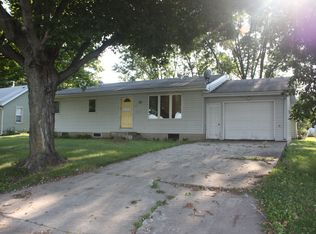 715 5th St SW, Hampton, IA 50441