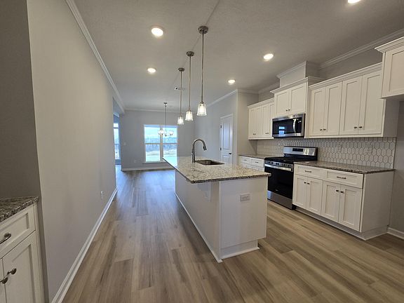 3rd image of 2365 Bundoran Drive