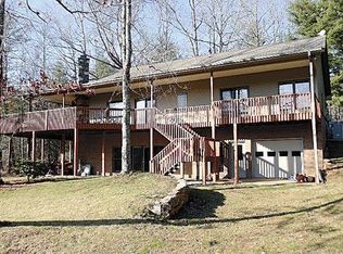 379 Hoopers Creek Rd, Fletcher, NC 28732