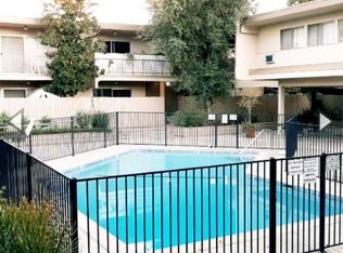 17950 Burbank Blvd #29, Encino, CA 91316