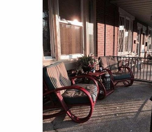 2nd image of 4451 Richmond St