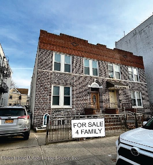 1st image of 67 Bay 22nd St