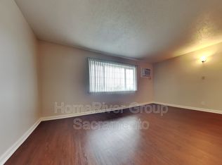 3689 Myrtle Ave APT 15, North Highlands, CA 95660