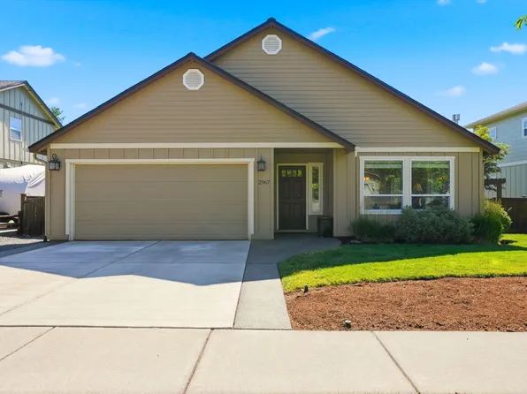2967 NW Chardonnay Ln, Bend, OR 97703
