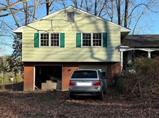 102 Battery Ln, Fredericksburg, VA 22408