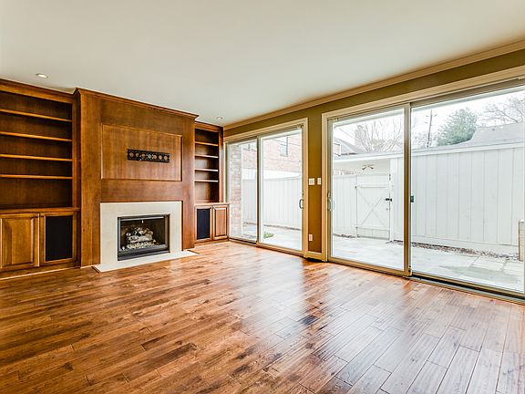 3rd image of 1246 Fountain View Dr #179