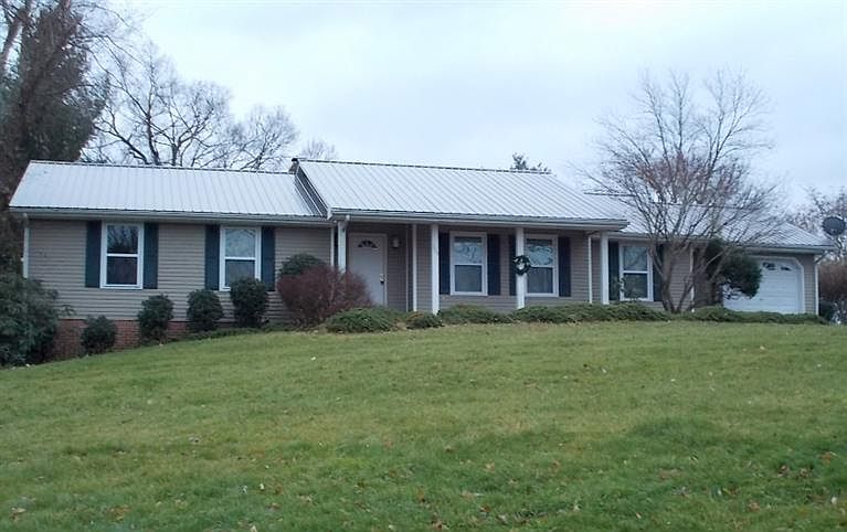 1st image of 369 Missionary Ln