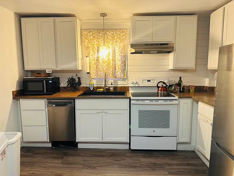 59 Charles St #1 — Photo 2