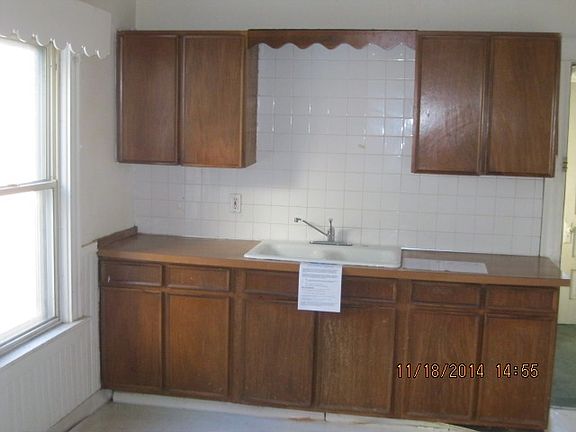 2nd image of 1907 Cudaback Ave