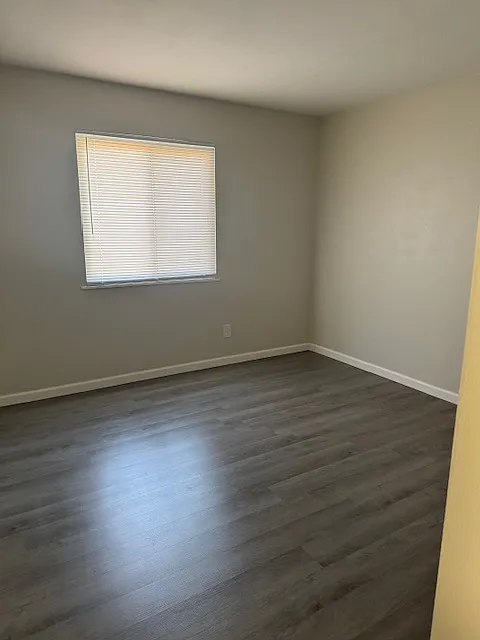 2 bed, 850 sqft, $1,090 — Photo 4