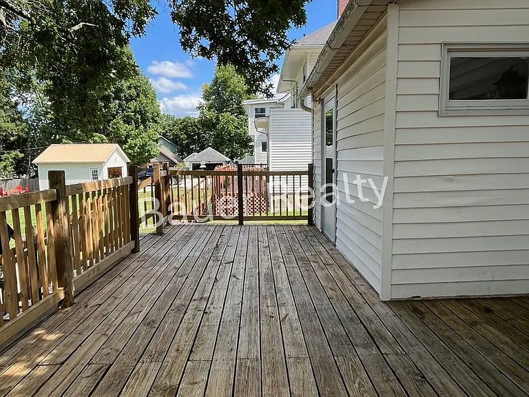 740 Sandusky St — Photo 5