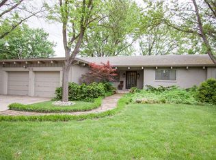 7033 E Rockwood Rd, Wichita, KS 67206