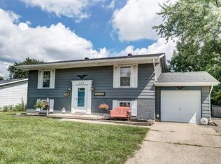 918 Tradewind Dr, Mason, OH