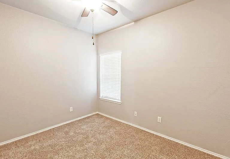 9220 Norman Dr — Photo 13