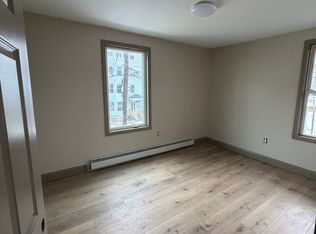 39 Knox St #3, Lewiston, ME 04240