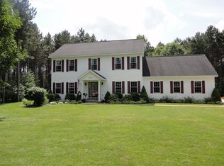 2460 Rainswood Dr, Gaylord, MI 49735