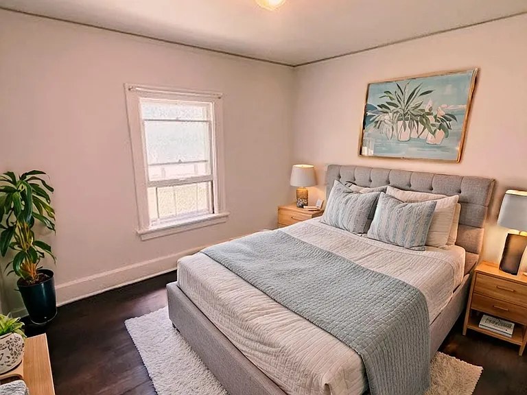 80 E Grand Ave — Photo 6