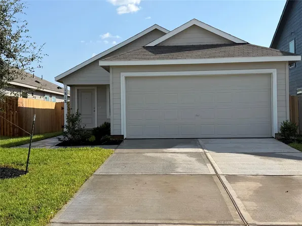 1312 Charlotte Way, Wharton, TX 77488
