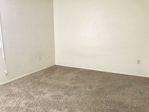 4th image of 4259 Marlborough Ave APT 1