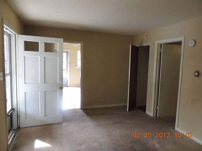 2nd image of 314 Green St