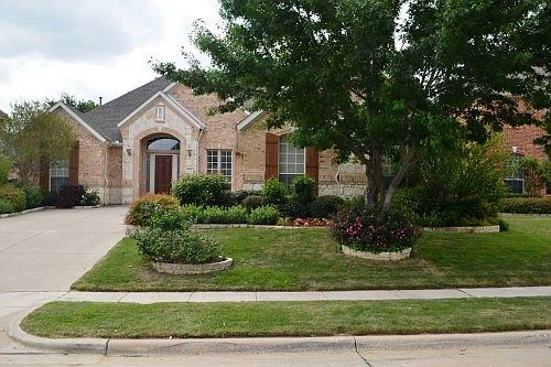 2nd image of 2508 Lakepoint Dr