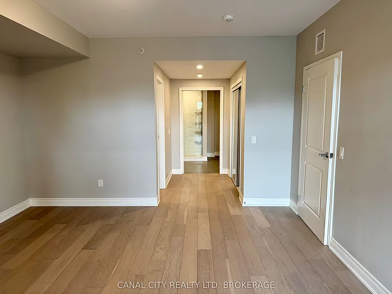 10 Albert St E #303 — Photo 18