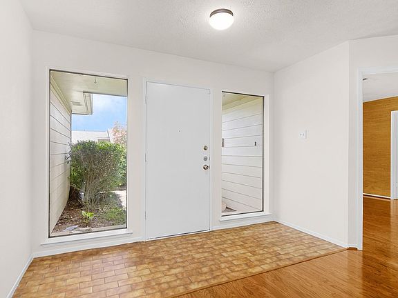 5th image of 11426 Sageperry Dr
